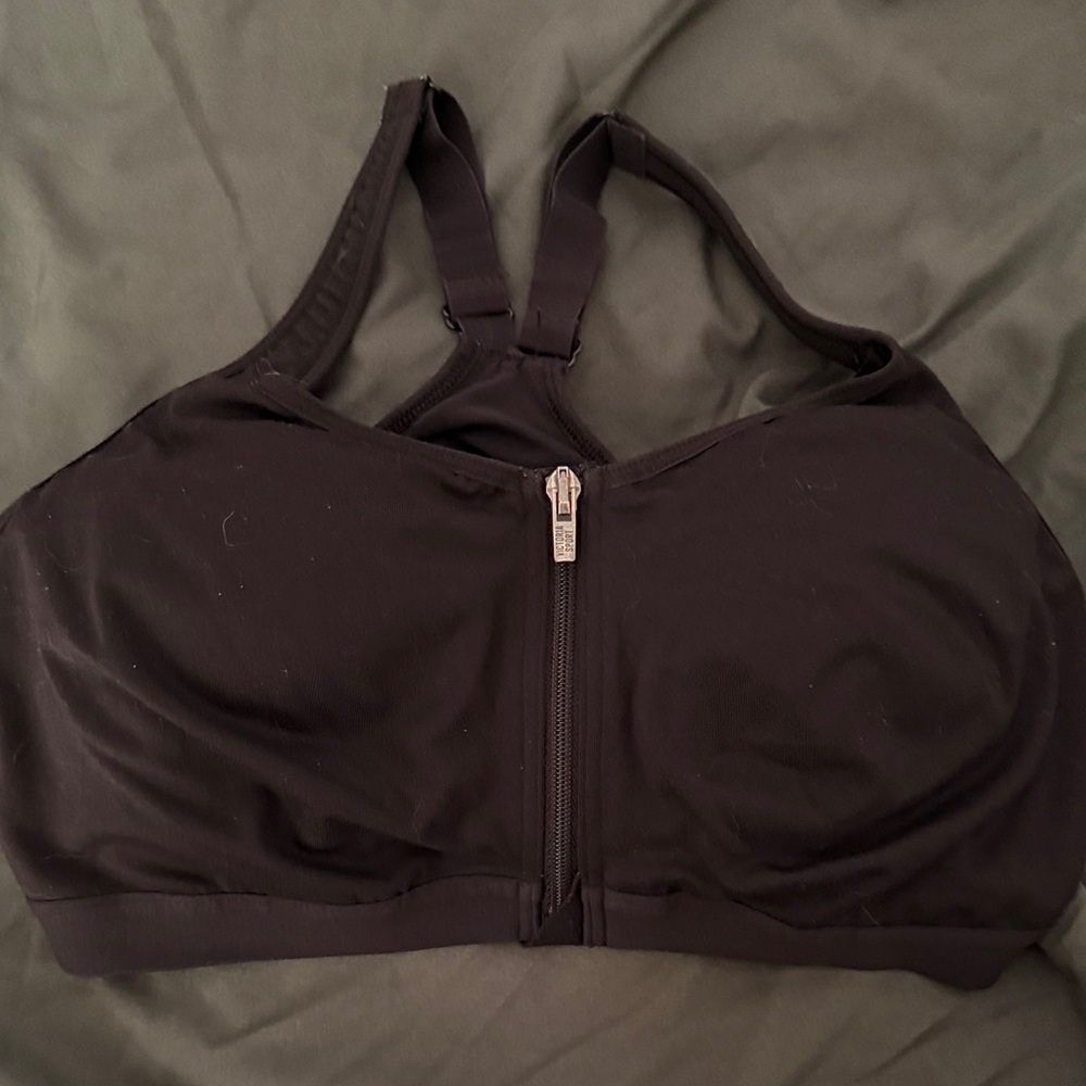Victoria Secret Knockout Zipper Front Black Sports Bra